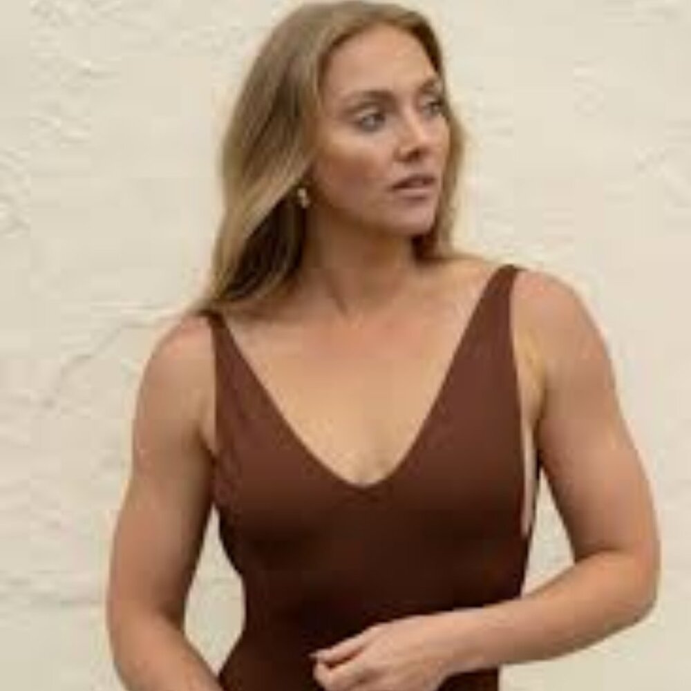 Londre Women's The Minimalist Swimsuit